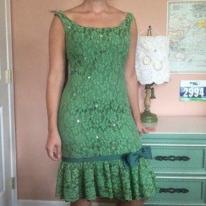 Vintage 50s Green Lace Wiggle Dress with Bow